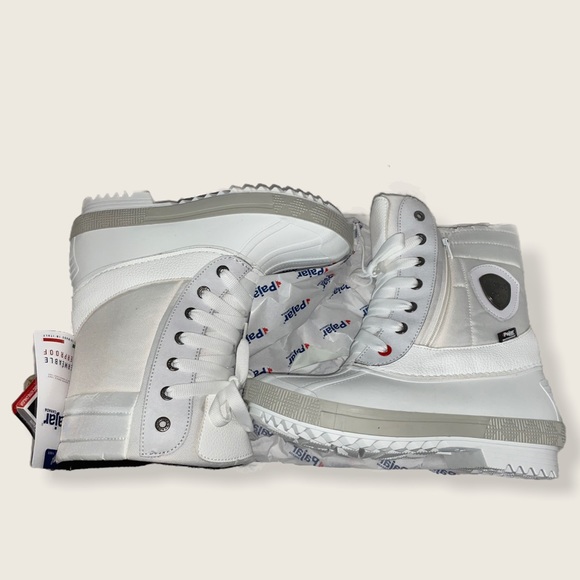 Brand New Pajar Canada white boots - Picture 5 of 8